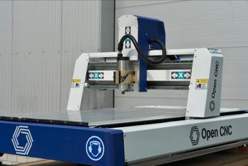 CNC freesmachine - Open CNC beschikbaar voor biedingen
