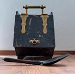 Vintage kolenkit met schep en messing details, Ophalen of Verzenden, Gebruikt