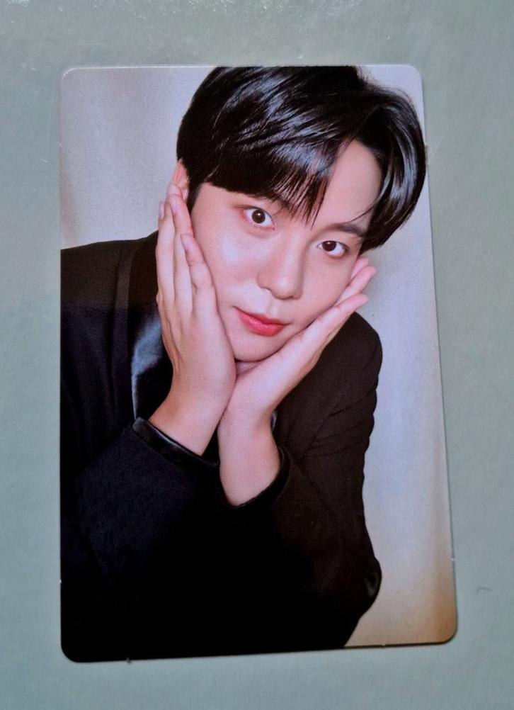 Jongho ateez album photocard golden hour, Antiek en Kunst, Kunst | Schilderijen | Modern, Verzenden