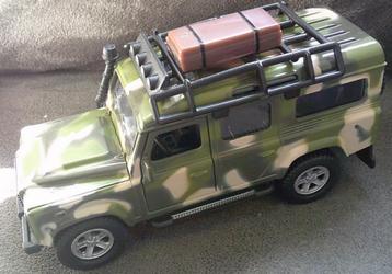 LANDROVER defender camouflage schaal 1;34 beschikbaar voor biedingen