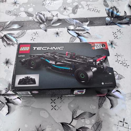 LEGO Technic Mercedes F1 W12 E Performance (42141) Pull Back, Kinderen en Baby's, Speelgoed | Duplo en Lego, Zo goed als nieuw