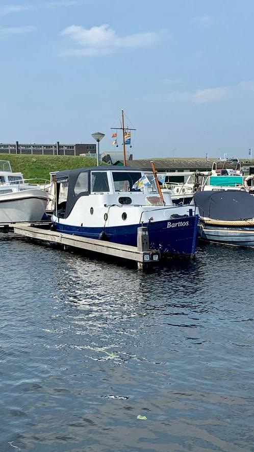Oude reddings jachtje te koop. Let op motor is defect, Watersport en Boten, Motorboten en Motorjachten, Gebruikt, Staal, 6 tot 9 meter
