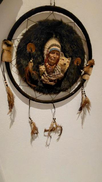Dromenvanger met Native American thema beschikbaar voor biedingen