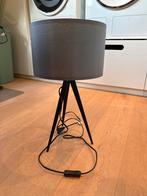 Mooie Schermerlamp - Stijlvol en Functioneel, Huis en Inrichting, Lampen | Tafellampen, Ophalen, Zo goed als nieuw, Stof, 50 tot 75 cm