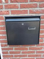 Te koop Prachtige brievenbus met slot sleutel zit er bij, Tuin en Terras, Brievenbussen, Ophalen of Verzenden, Rvs, Inbouw, Wandbrievenbus