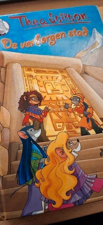 Thea Stilton - De verborgen stad, Boeken, Kinderboeken | Jeugd | onder 10 jaar, Zo goed als nieuw, Fictie algemeen, Ophalen of Verzenden