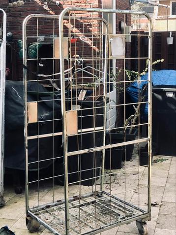 ZEER NETTE! Volstalen Rolcontainer Laurus met spanband beschikbaar voor biedingen
