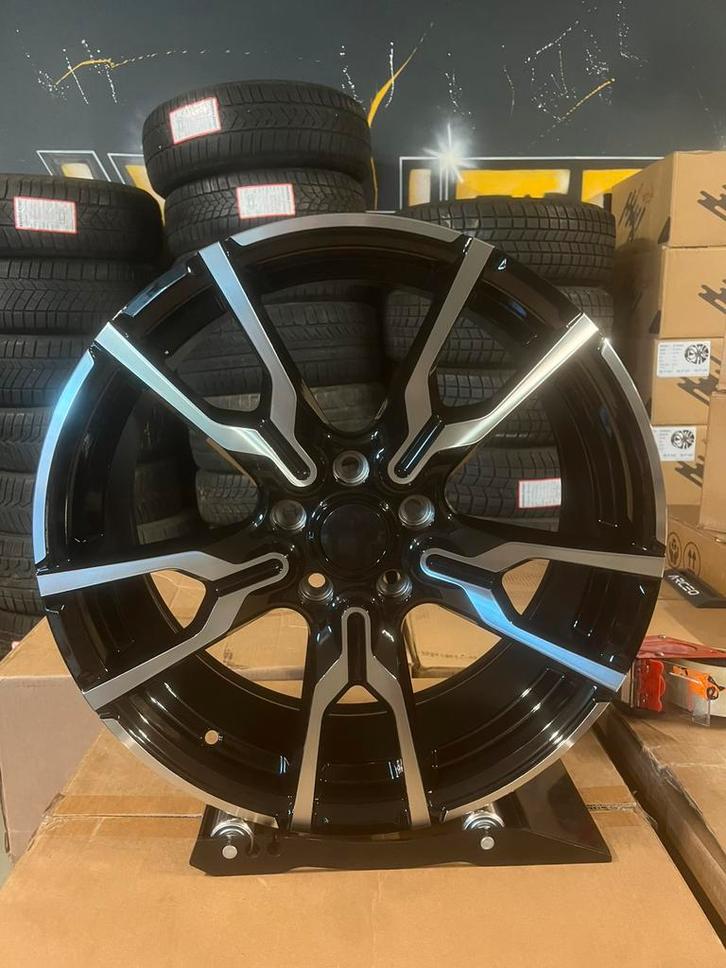 5x112 Mini  Cooper  JCW look 18 inch sportvelgen NIEUW!, Auto-onderdelen, Banden en Velgen, Velg(en), Zomerbanden, 18 inch, 225 mm