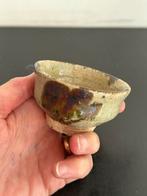 Klein Aziatisch ? aardewerk kommetje 7.5/4.5 cm, Antiek en Kunst, Ophalen of Verzenden