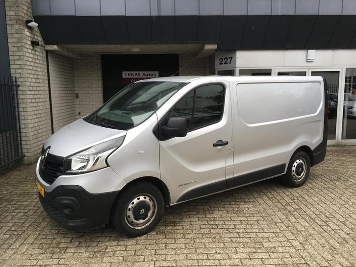 Renault Trafic 1.6 dCi T27 L1H1 Turbo2 Energy / ENGINE PROBL, Auto's, Bestelauto's, Bedrijf, Te koop, ABS, Airconditioning, Bluetooth