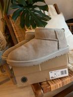 Uggs ultra mini classic earth tones maat 38, Verzenden, Zo goed als nieuw