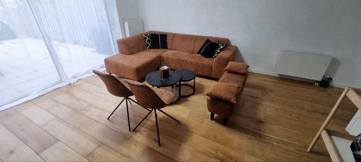 Corner Sofa set with bench, chairs and set of tables, Huis en Inrichting, Stoffering | Vloerbedekking, Zo goed als nieuw, Parket