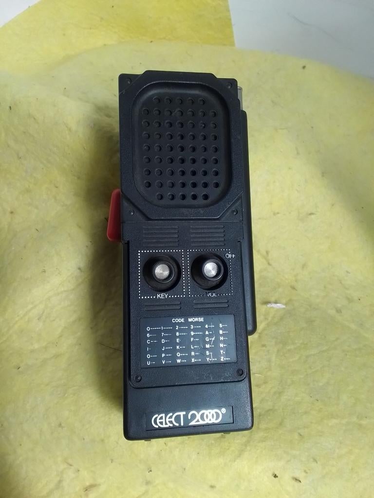 3440) walkie talkie  celevt 2000, Ophalen of Verzenden, Minder dan 2 km