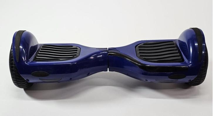 Hoverboard - Speakers Bluetooth - Blauw | Defecte accu, Kinderen en Baby's, Speelgoed | Buiten | Accuvoertuigen, Gebruikt, Ophalen of Verzenden