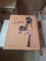 Louboutin boek, Ophalen of Verzenden, Zo goed als nieuw, Frankrijk