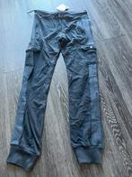Legends maat 146/152 nieuw met kaartje jongen broek, Broek, S, Z, Nieuw