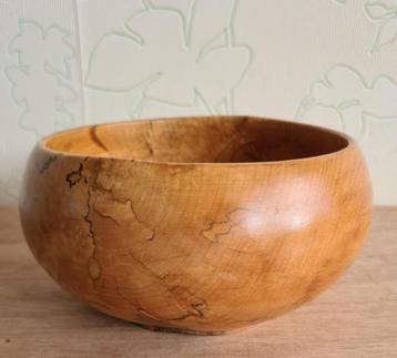 te koop: bolle ronde houten schaal  beschikbaar voor biedingen