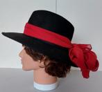 Zwarte dameshoed m. 57, Kleding | Dames, Hoeden en Petten, Ophalen of Verzenden, Zo goed als nieuw, 56 of 57 cm (M, 7 of 7⅛ inch)