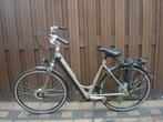 DAMES  E BIKE  KOGA MIYATA  TESLA ., Fietsen en Brommers, Elektrische fietsen, Minder dan 30 km per accu, Zo goed als nieuw, 51 tot 55 cm