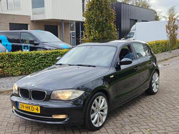 BMW 1-serie 116i Executive Nieuwe apk okt 2026 beschikbaar voor biedingen