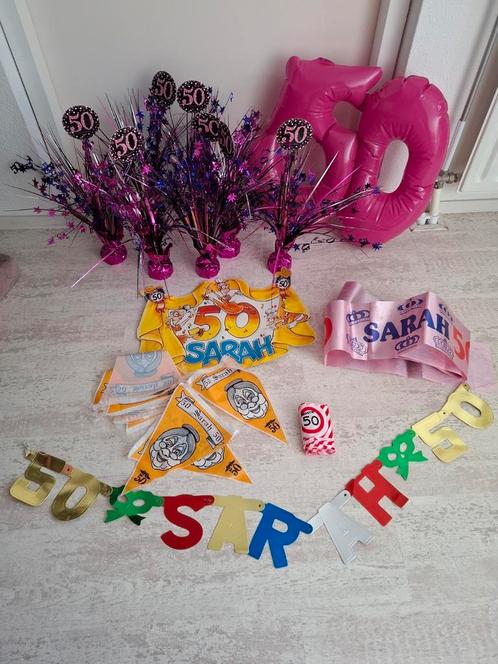 Groot pakket 50 jaar Sarah verjaardags feest artikelen, Hobby en Vrije tijd, Feestartikelen, Zo goed als nieuw, Versiering, Abraham of Sarah