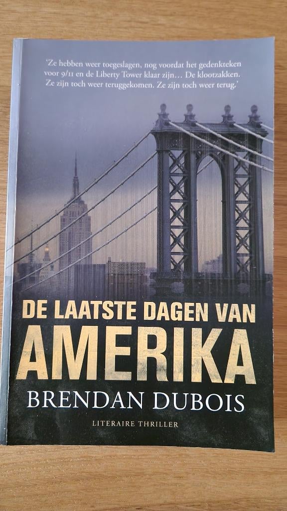 De laatste dagen van Amerika - Brendan Dubois, Boeken, Nieuw, Amerika, Brendan Dubois, Ophalen of Verzenden