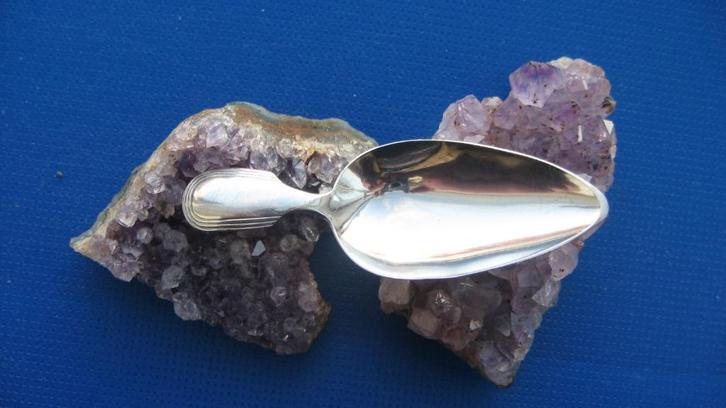 Zilveren theeduimpje J.H Tarner Amsterdam, Antiek en Kunst, Antiek | Goud en Zilver, Zilver, Verzenden