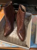 Tamaris korte laarzen 38, Kleding | Dames, Schoenen, Ophalen of Verzenden, Zo goed als nieuw, Zwart