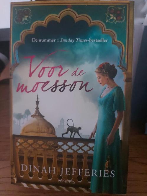 Dinah Jefferies - Voor de moesson, Boeken, Literatuur, Verzenden