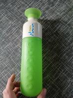 Groene dopper met PWN logo erop., Ophalen