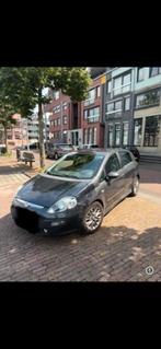 Fiat Punto 1.3 Multijet 62KW 5DR 2011 Grijs, Auto's, Fiat, Voorwielaandrijving, 28 km/l, 4 cilinders, 400 kg