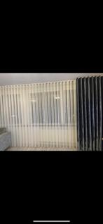 Gordijnen, Huis en Inrichting, Stoffering | Gordijnen en Lamellen, Ophalen of Verzenden, Zo goed als nieuw, Grijs, 200 cm of meer