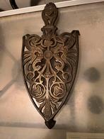 Vintage/Antieke Gietijzeren Onderzetter Strijkbout., Ophalen of Verzenden, Zo goed als nieuw, Pot of Pan