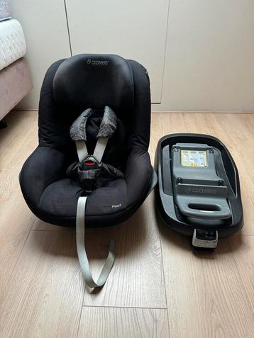 Maxi Cosi Pearl met FamiliyFix base beschikbaar voor biedingen