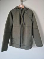 Primark vest met capuchon maat 146, Ophalen, Zo goed als nieuw, Jongen, Trui of Vest