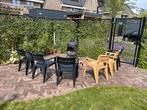 Set van zes stapelbare tuinstoelen zwart en geel merk karwei, Tuin en Terras, Ophalen of Verzenden, Gebruikt, Kunststof, Stapelbaar