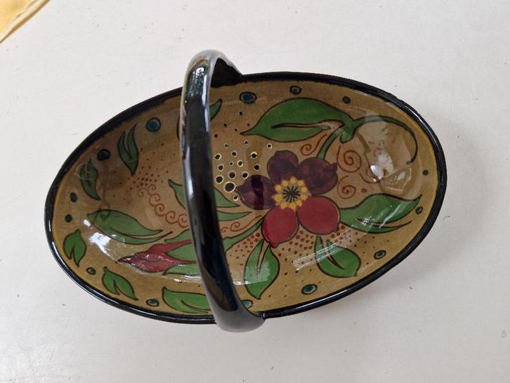 plateel fruitschaal/lekschaal met hengsel De Duif Den Dolder, Antiek en Kunst, Antiek | Schalen, Ophalen of Verzenden