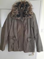 Nog hele nette moderne Winterjas maat 46 als nieuw, Zwart, Maat 46/48 (XL) of groter, Ophalen of Verzenden, MS Mode