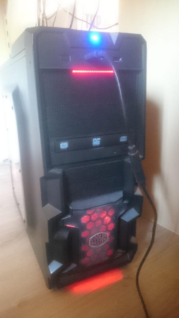 Custom Gaming PC, 8GB GPU, 24GB RAM, Computers en Software, Desktop Pc's, Gebruikt, 3 tot 4 Ghz, HDD, SSD, Met videokaart, Gaming