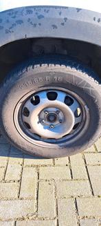4 winterbanden met velgen en sensoren in goede staat, Auto-onderdelen, Banden en Velgen, Overige, 16 inch, Banden en Velgen, Personenwagen