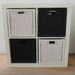 IKEA kast Kallax met 4 vakken kleur wit, evt met manden, Huis en Inrichting, Kasten | Boekenkasten, Ophalen, Gebruikt, 50 tot 100 cm