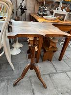 Geweldige vorm bijzettafel, tafel, tafeltje met houtsnijwerk, Ophalen
