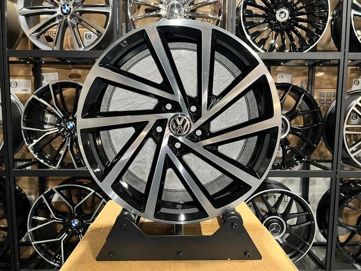 18'' Volkswagen SPIELBERG velgen 5X112 PASSAT Golf 6 7 8, Auto-onderdelen, Banden en Velgen, Velg(en), Zomerbanden, 18 inch, 235 mm
