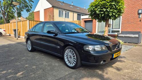 Volvo S60 2.4 170PK AUT 2004 Zwart, Auto's, Volvo, Particulier, S60, ABS, Achteruitrijcamera, Airbags, Android Auto, Apple Carplay