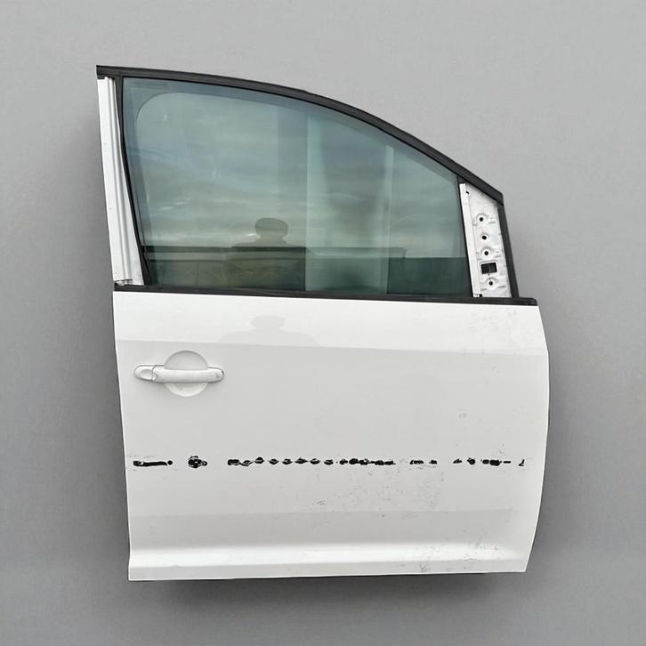 Set voordeuren Volkswagen Caddy MK3 / MK3 GP in kleur LB9A, Auto-onderdelen, Carrosserie en Plaatwerk, Deur, Volkswagen, Voor