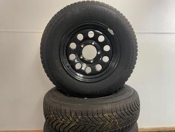 Suzuki Jimny Winterwielen Yokohama 195/80 R15 beschikbaar voor biedingen