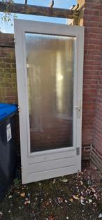 Buitendeur met dubbel glas te koop, Doe-het-zelf en Verbouw, Kozijnen en Schuifpuien, 75 tot 150 cm, Gebruikt, Deurkozijn, Ophalen of Verzenden