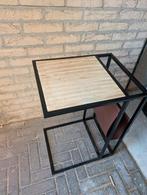 Bijzettafeltje, met opbergvak. Nette staat, Huis en Inrichting, Ophalen, 50 tot 100 cm, Rond, Zo goed als nieuw