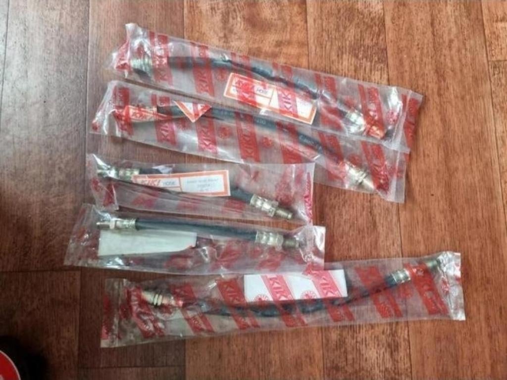 Complete rem slangenset Toyota Corolla kE30 €125,00, Ophalen of Verzenden, Nieuw