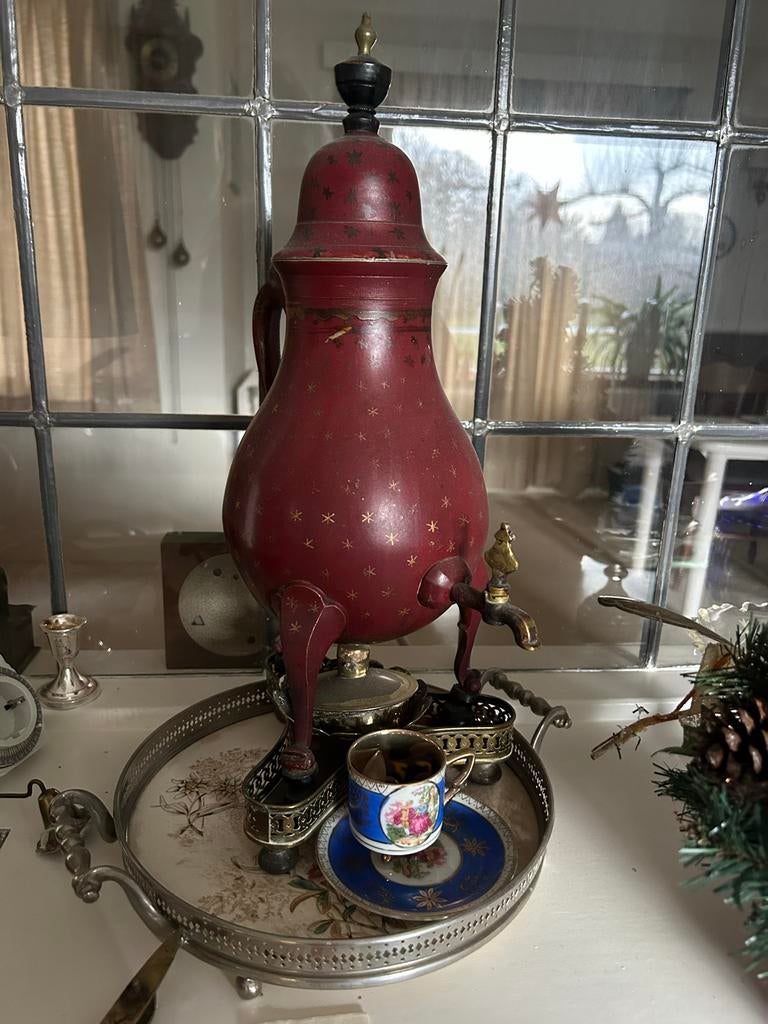 Antieke Kraantjespot - Rood met Gouden Sterren, Ophalen
